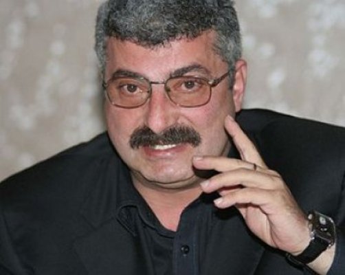 Prigoană: După ce devin primar, în şase luni rezolv problema câinilor fără stăpân